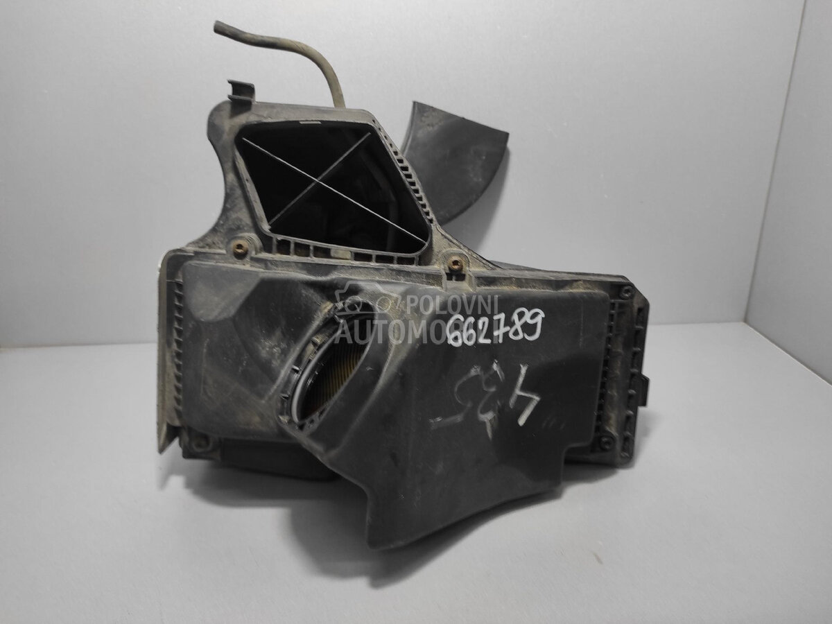 KUCISTE FILTERA ZRAKA za Audi Q5 - 8K0133835BN