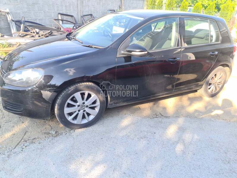 Volkswagen Golf 6 -  kompletan auto u delovima
