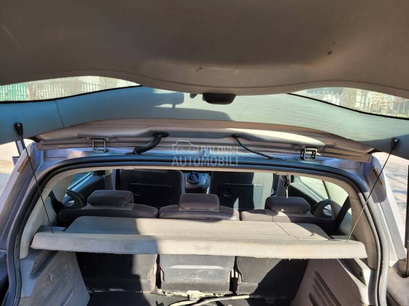 Polica gepeka senik 2 za Renault Scenic od 2002. do 2009. god.