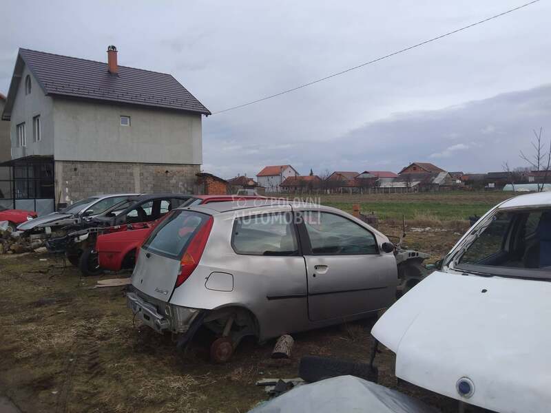 delovi za Fiat Punto od 2000. do 2018. god.