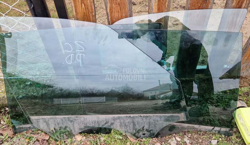 Prozori za Opel Zafira od 2011. do 2018. god.
