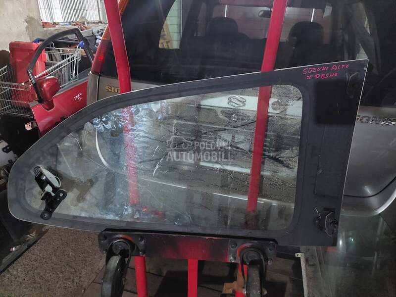 staklo zadnjih desnih vrata za Nissan Pixo