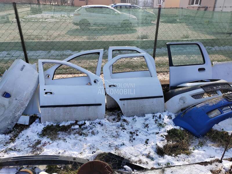 Vrata za Dacia Logan od 2006. do 2011. god.