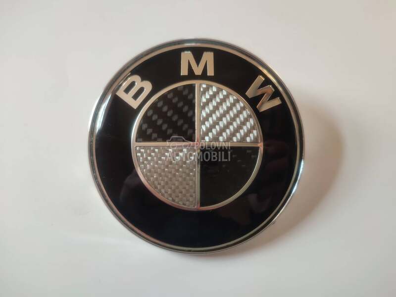 Znak Carbon 82mm za BMW Serija 1, Serija 3, Serija 5