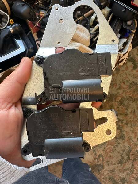 motoric klepnde ventilacije za Volkswagen Caddy, Golf 7, Golf 6 ... od 2004. do 2015. god.