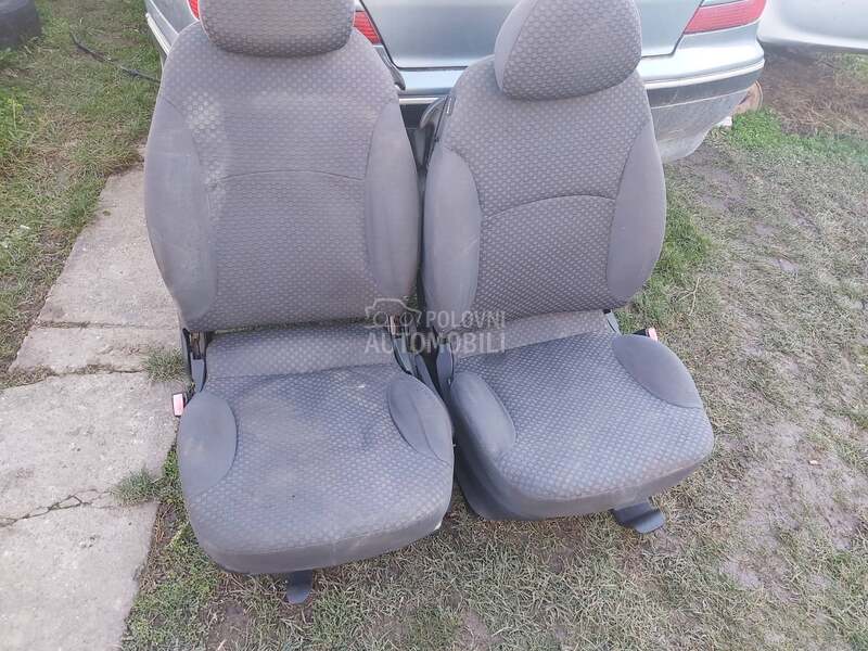 sedista za Fiat Stilo