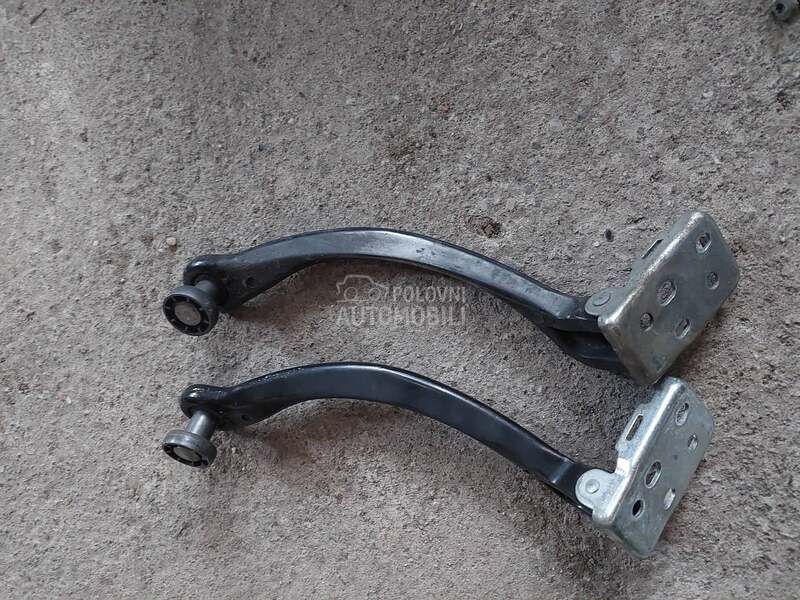 Nosac,klizac bočnih vrata za Peugeot Expert od 1996. do 2007. god.