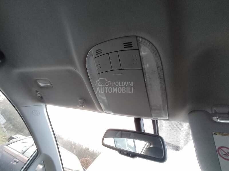 Unutrasnji retrovizor za Toyota Auris od 2007. do 2010. god.
