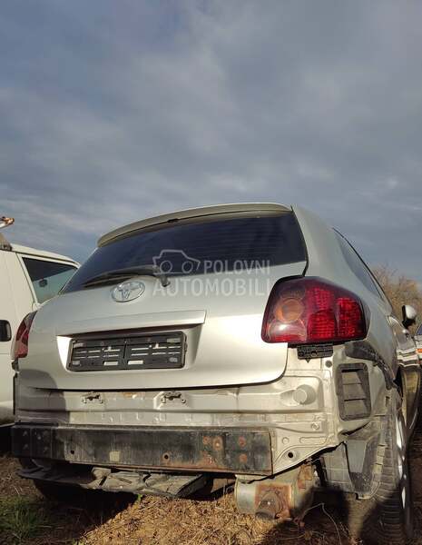Daska gepeka za Toyota Auris od 2007. do 2010. god.
