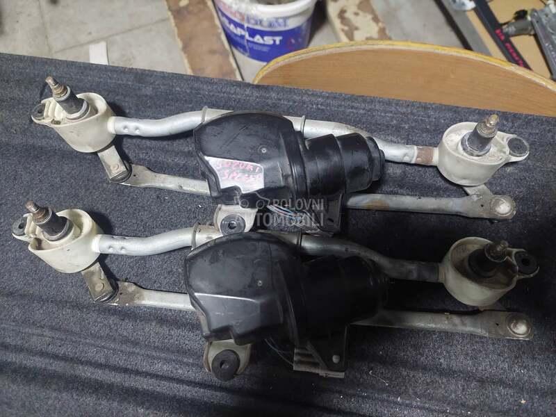 prednji motor brisaca za Opel Agila od 2009. do 2014. god.