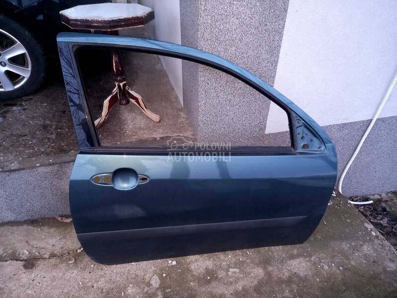 vrata 3vrata auto za Ford Focus od 2000. do 2004. god.