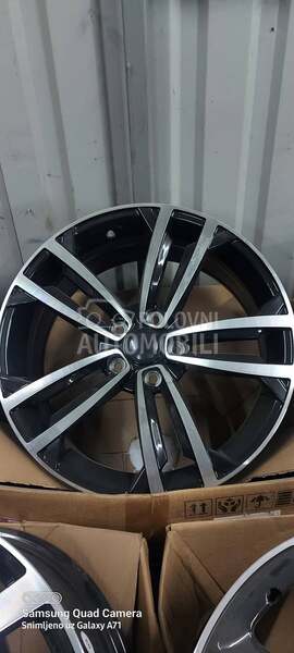 Aluminijumske felne GOLF 5.6.7 , PASAT 18" 5 x 112