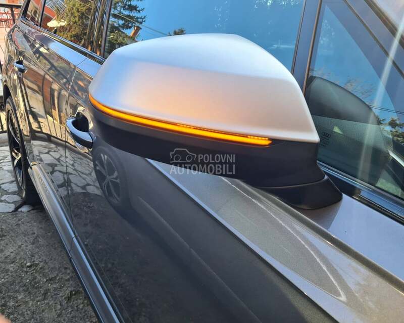 Dinamički Migavci za Audi Q5, Q7 od 2015. do 2020. god.