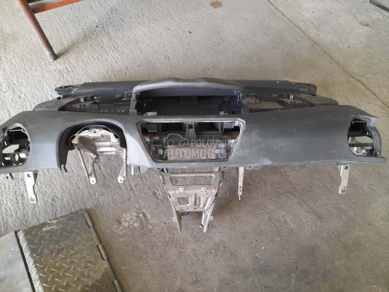 Instrument Tabla i airbag za Citroen C4 Grand Picasso, C4 Picasso od 2007. do 2012. god.