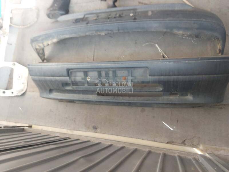 Branik 93 god. za Peugeot 106