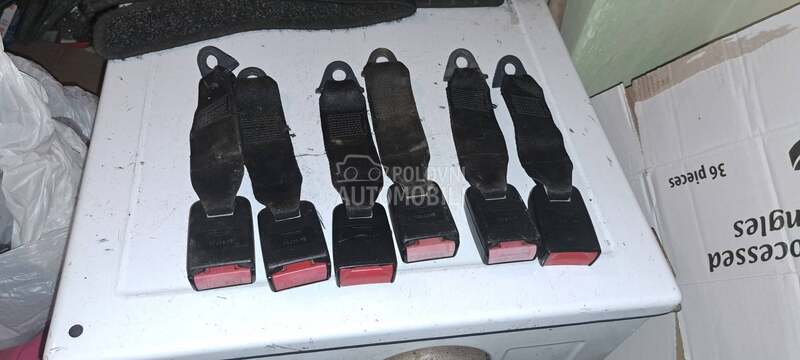 uticnice za pojas za Peugeot 206