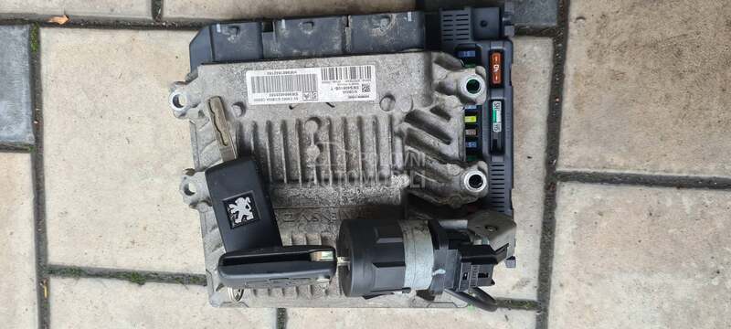 Motorni računar set 2.0hdi za Citroen Jumpy od 2007. do 2012. god.