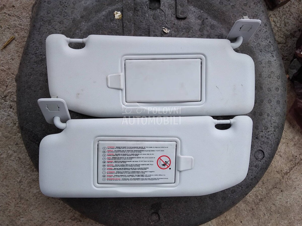 Suncobran za Peugeot 208