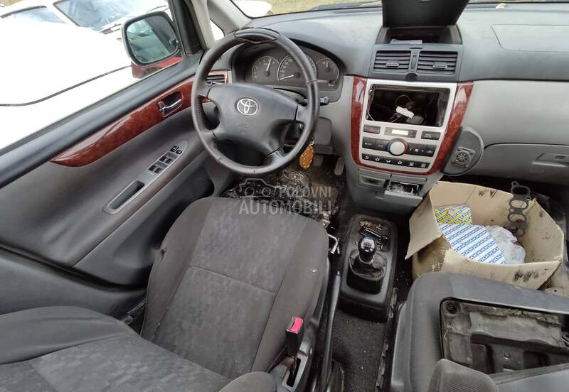 Kaseta za Toyota Avensis Verso, Ostalo od 2000. do 2006. god.
