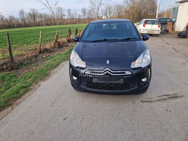 Prednji branik za Citroen DS3