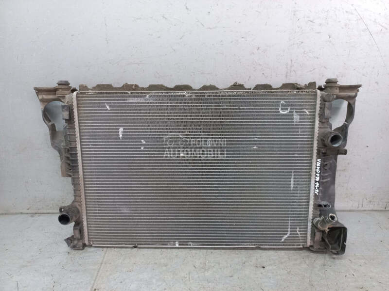 HLADNJAK VODE za Volvo V70