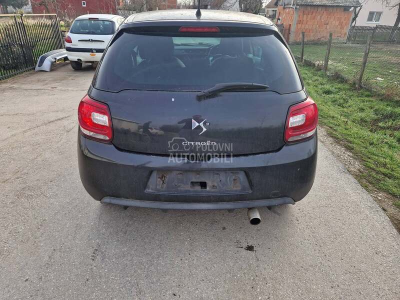 zadnji branik za Citroen DS3