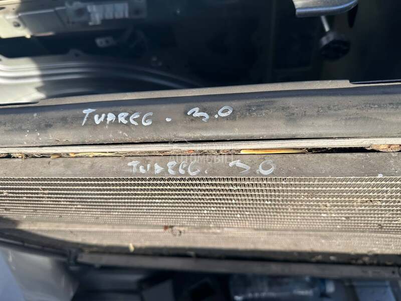 Hladnjak vode klime intkuler za Volkswagen Touareg od 2004. do 2009. god.
