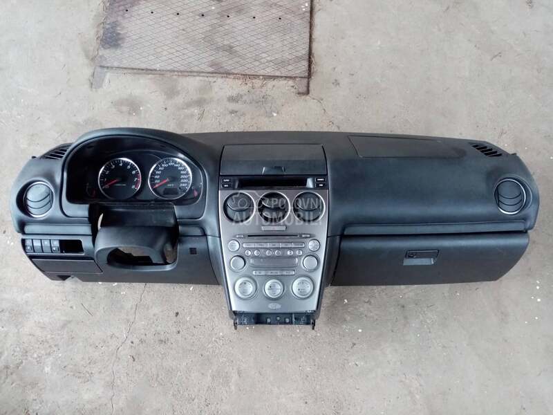 instrument tabla za Mazda 6 od 2002. do 2007. god.