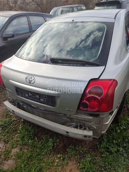 Gepek vrata za Toyota Avensis od 2002. do 2008. god.