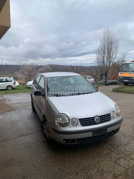 Kompletna izduvna grana  1.2 za Volkswagen Polo od 2001. do 2004. god.