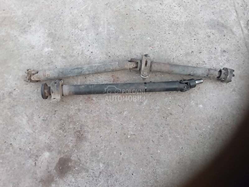 Kardani. 2,0.16v.4x4 za Hyundai Santamo od 1999. do 2004. god.