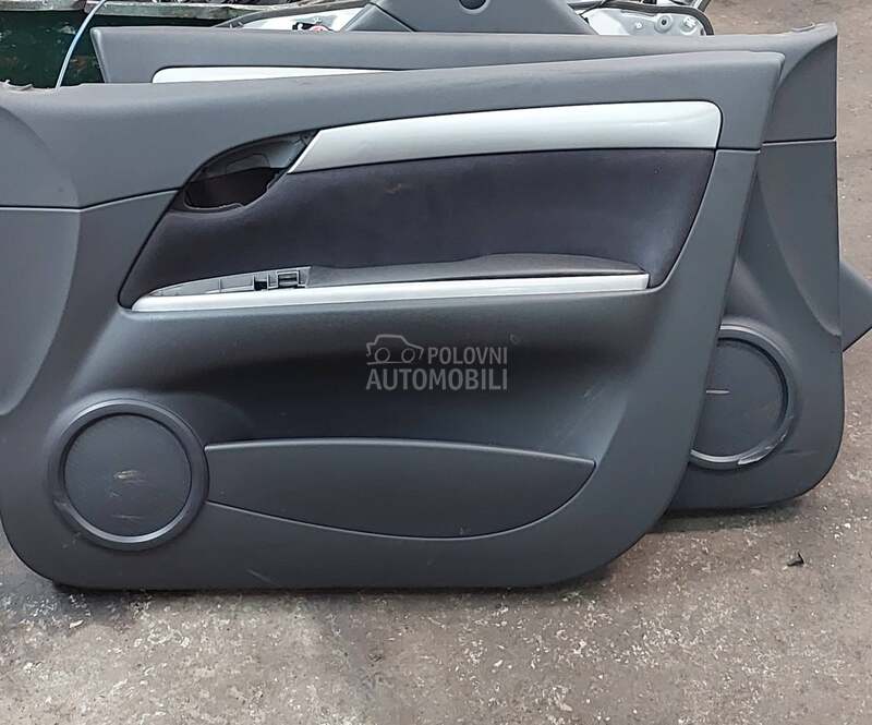 Tapaciri vrata za Fiat Croma