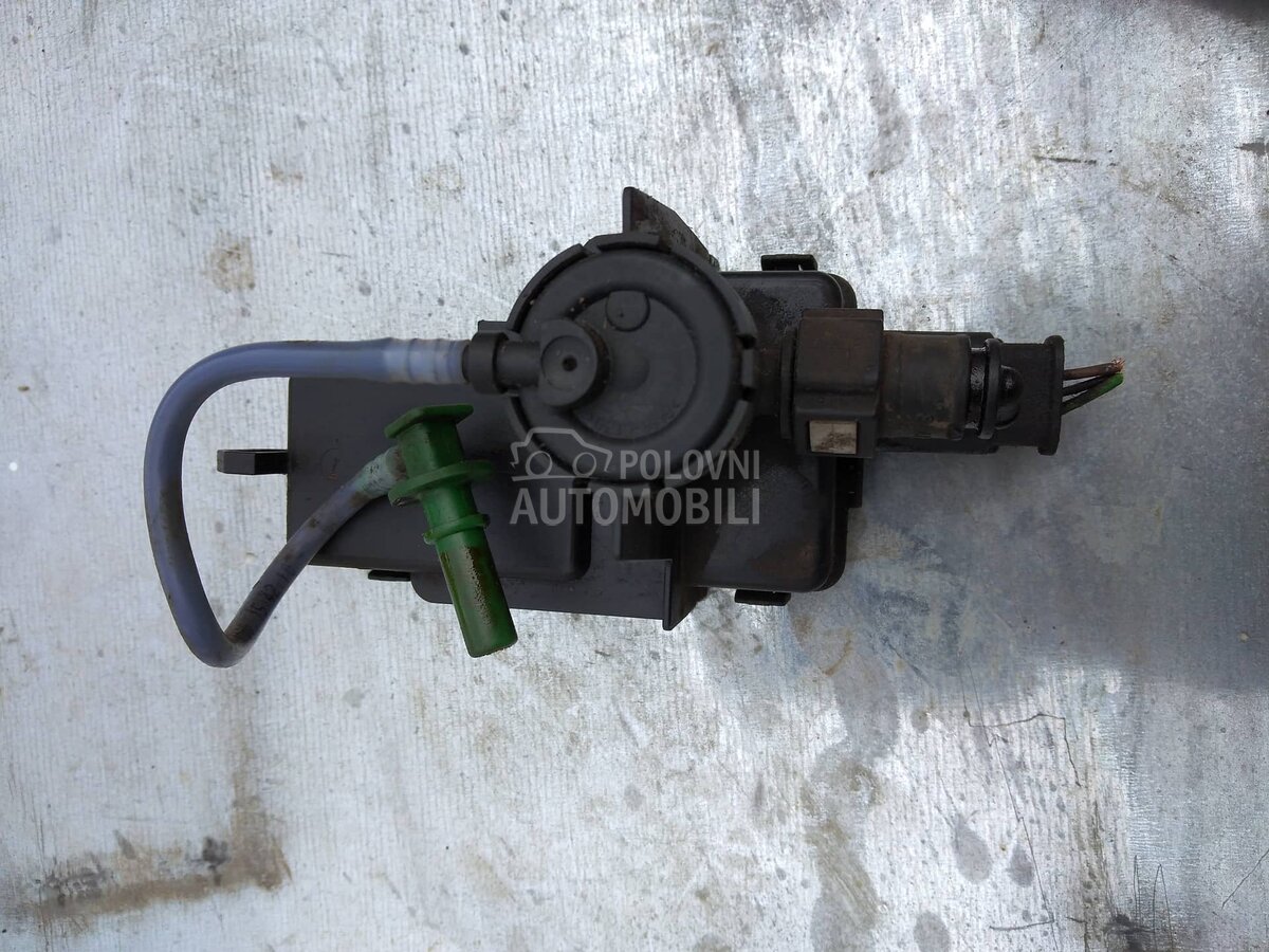Pumpa DPF za Peugeot 208 - 9674028680
