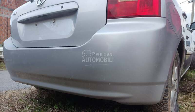 Branik prednji zadnji za Toyota Corolla od 2002. do 2004. god.