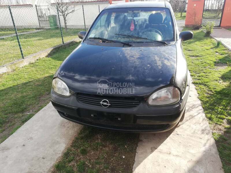 Opel Corsa B 1.0 1999. god. -  kompletan auto u delovima