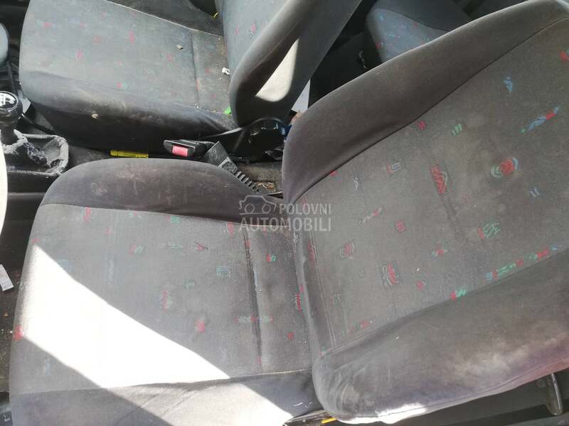 Sedišta 3 vrata za Opel Corsa B od 1995. do 2000. god.