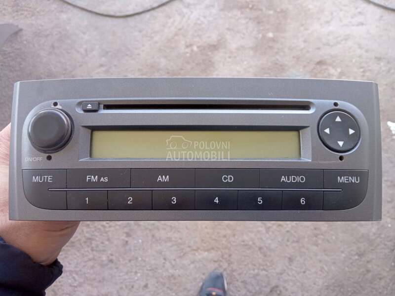 cd radio za Fiat Grande Punto