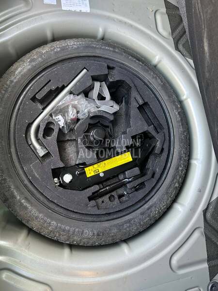 Rezerni tocak copavac za Volkswagen Caddy, Golf 5, Golf 6 ...