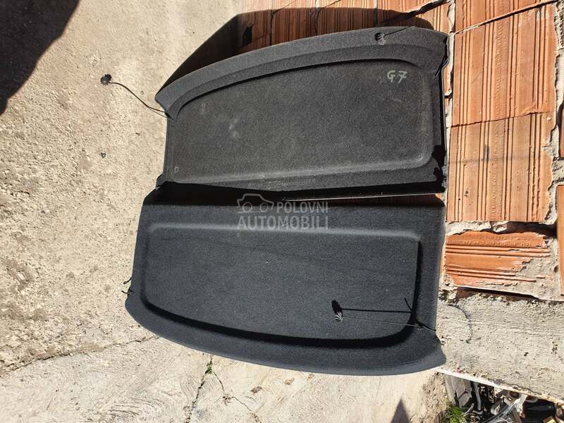 Gepek polica za Volkswagen Golf 7