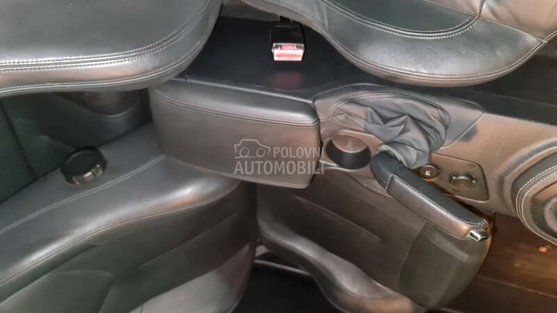naslon za ruku za Peugeot RCZ od 2013. do 2014. god.