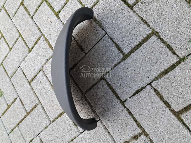 Poklopac table za Peugeot 207 od 2006. do 2012. god.