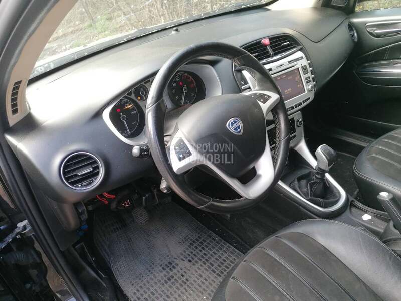 mf volan za Lancia Delta