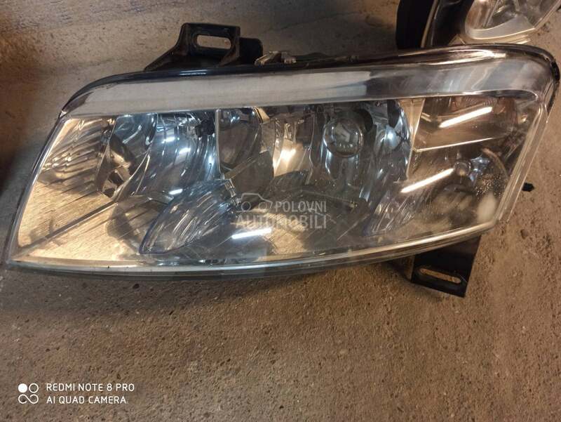levi far 3 vrata za Fiat Stilo