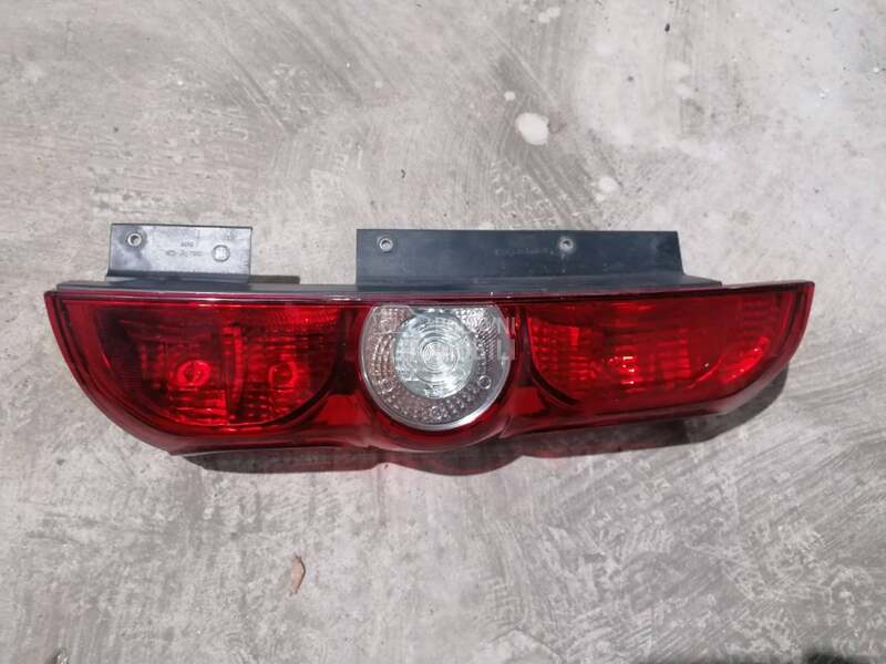 Stop svetlo za Fiat Doblo