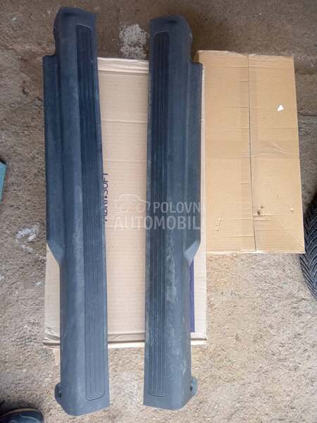 prag plastika za Fiat Grande Punto