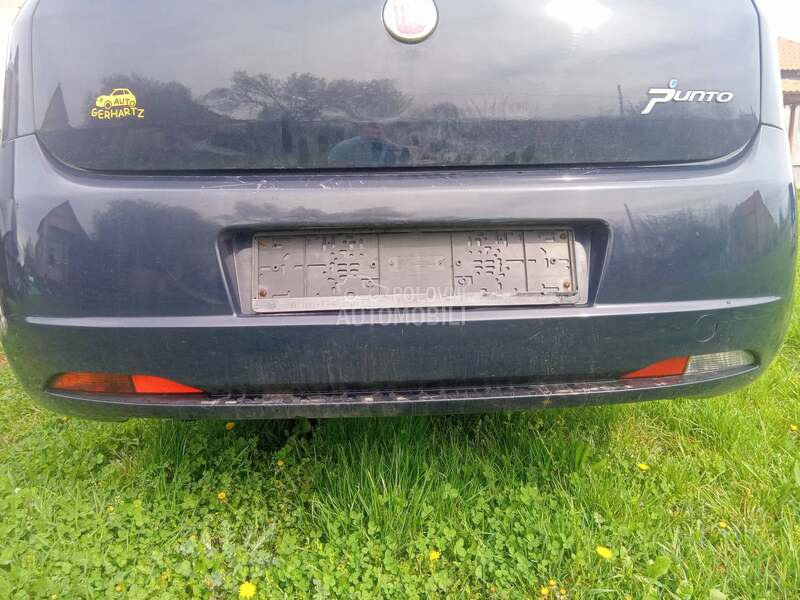 zadnji branik za Fiat Grande Punto