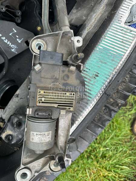 Motorce brisaca pred i zadnjeg za Audi A4, A4 Allroad od 2008. do 2015. god.
