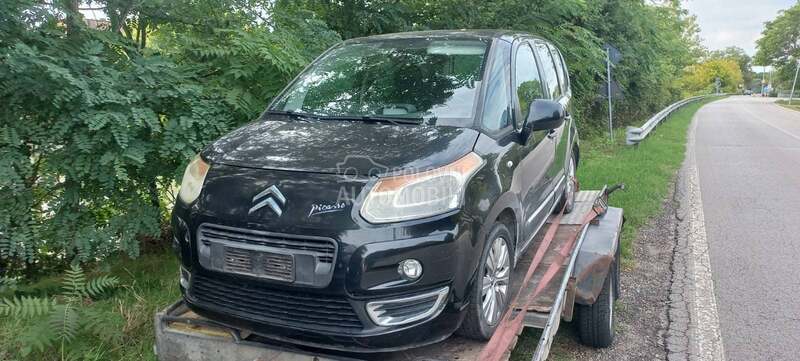 Citroen C3 Picasso -  kompletan auto u delovima