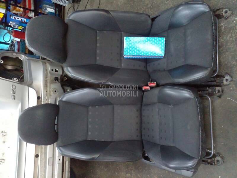 Sedišta komplet za Volvo S60, V70 od 2001. do 2006. god.