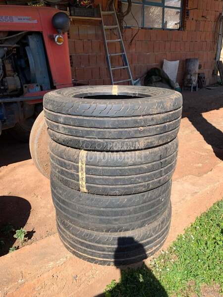 Continental 215/65 R16 Letnja